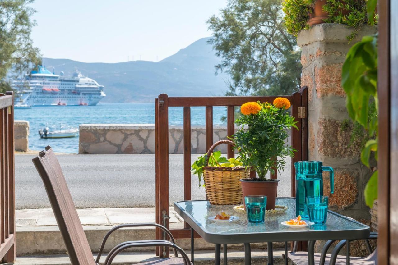 Kourita Garden With Sea View Near To The Port Of Milos Apartment *